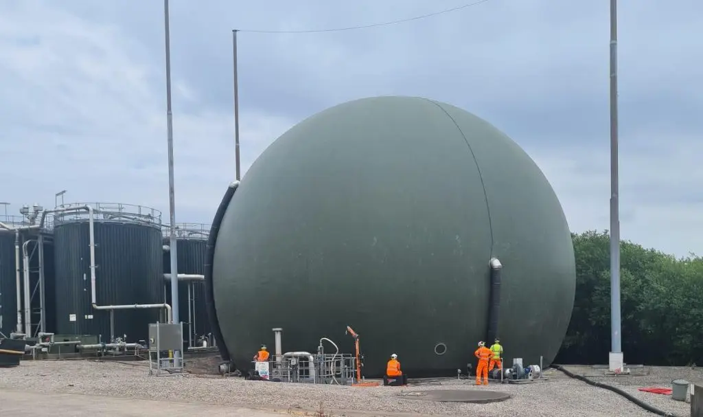 Blackburn Gas Holder - 1